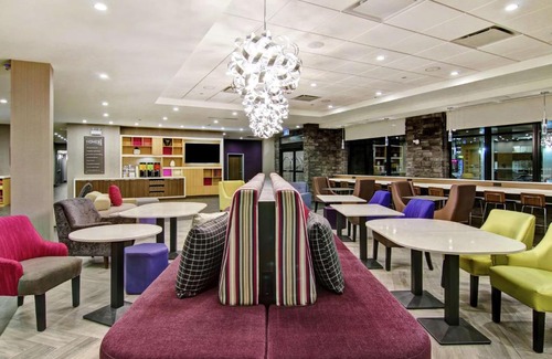 Southwest Edmonton Hotel | Home2 Suites By Hilton Edmonton South
