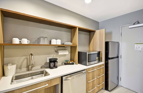 Plano Hotel | Home2 Suites by Hilton Plano Richardson