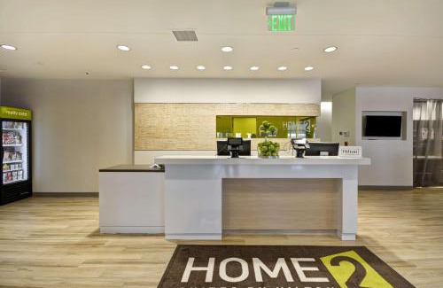 Perrysburg Hotel | Home2 Suites by Hilton Perrysburg Levis Commons Toledo