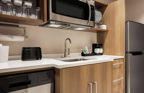 Central Colorado Springs Hotel | Home2 Suites By Hilton Colorado Springs I-25 Central
