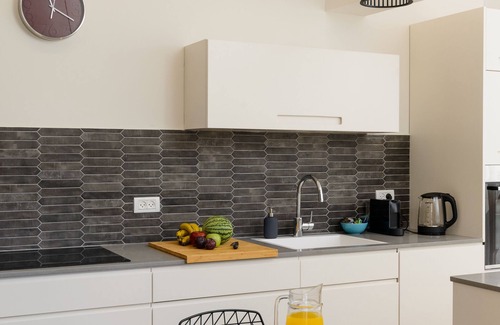 Old North Apartment | Homebase on the seaside ! JABOTINSKY/HILTON