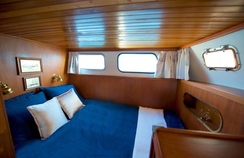 Geneva City Centre Boat Rental | HOMEBOAT-maison flottante