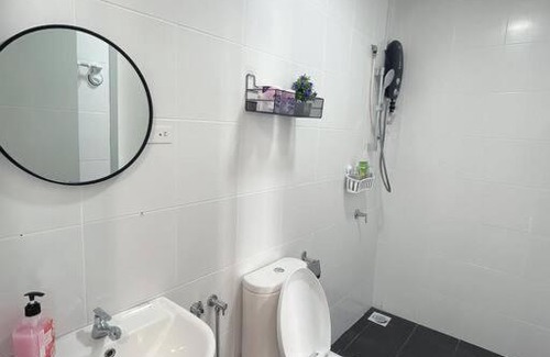 Bandar Menjalara Apartment | HomeFeel Netflix Youtube Free WiFi and Parking - MSuite at Bandar Manjalara, Near to DesaPark, Arkadia, One Utama, Kepong, Sri Damansara, Kota Damansara, Kuala Lumpur