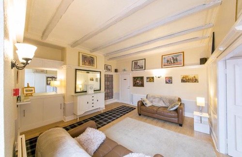 Shipley House | Homeleigh Hotel