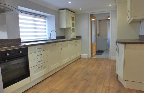 Jameston House | Homely Pembrokeshire Farmhouse