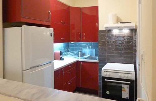 Chalcis Apartment | Homely & Spacious studio close to the Seafront