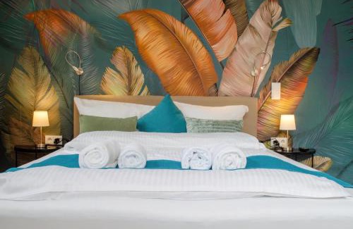 Obergiesing Apartment | HOMELY STAY Studio 4 - Chic Self-Check-In Room for Short Stays