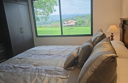 Turrucares House | HomePuraVidaconSaborCubano