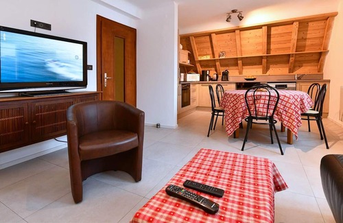 Thannenkirch Apartment | Homerez - Amazing appartement for 6 ppl. with garden and terrace at Thannenkirch