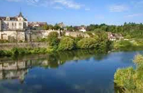 La Roche-Posay House | Homerez - Amazing house for 4 ppl. with terrace at La Roche-Posay