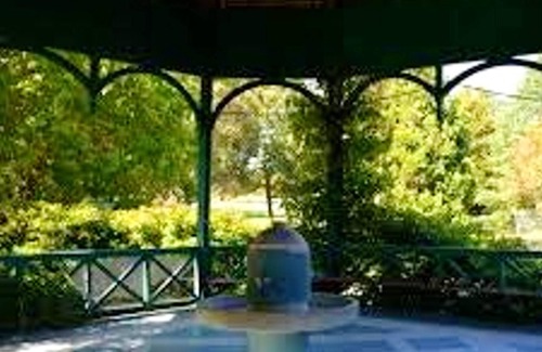 La Roche-Posay House | Homerez - Amazing house for 4 ppl. with terrace at La Roche-Posay
