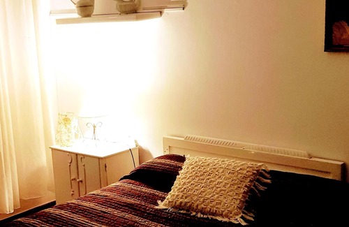 O Porrino House | Homerez - Amazing house for 6 ppl. with garden, terrace and balcony at Porriño