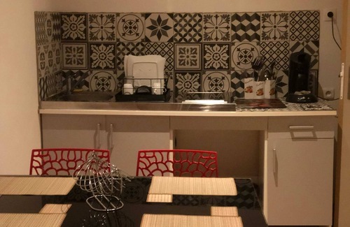 Saint-Eloy-les-Mines Apartment | Homerez - Apartment in Saint-Éloy-les-Mines.