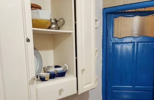 Medina of Tunis Apartment | Homerez - Apartment 4 km from the beach for 5 pers. with terrace in Tunis