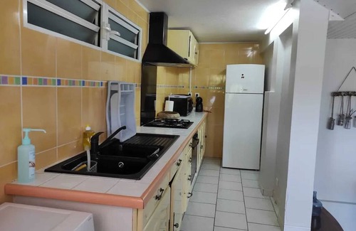 Le Francois Apartment | Homerez - Apartment in François