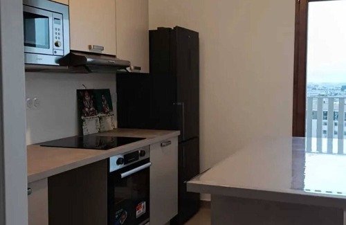 Parc-Nord Apartment | Homerez - Apartment in Nanterre