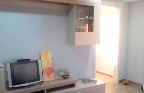 Manfredonia Apartment | Homerez - Appartement for 5 ppl. with sea view and terrace at Scalo dei Saraceni