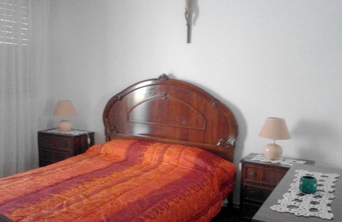 Cambre Apartment | Homerez - Appartement 5 km away from the beach for 4 ppl. with balcony at Cambre