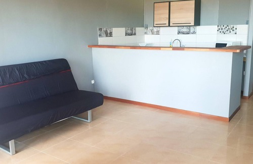 Le Lorrain Apartment | Homerez - Appartement 1 km away from the beach for 6 ppl. at Le Lorrain