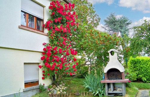 Jebsheim Apartment | Homerez - Apt. Jebsheim, terrace and garden