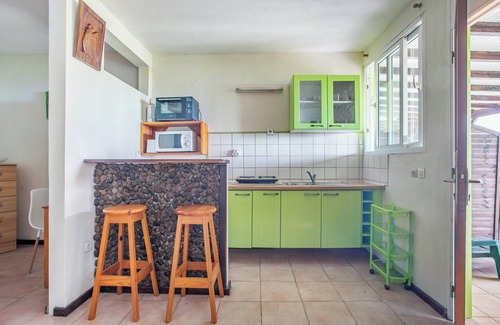 Le Robert Apartment | Homerez - Apt Sea View - Le Robert