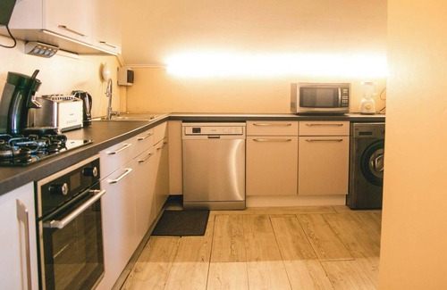 La Grande Montee Apartment | Homerez - Apt Ste-Marie with Pool