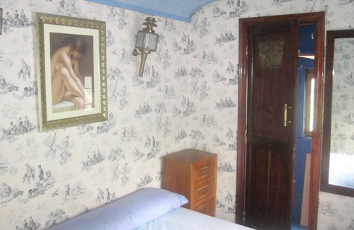 Arguelles House | Homerez - Beautiful house for 4 ppl. at El Pumarín