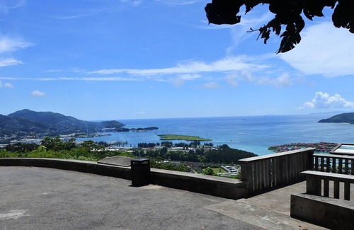 Zig Zag Ward Apartment | Homerez - Beautiful studio for 2 ppl. with sea view, terrace and balcony at Mahe