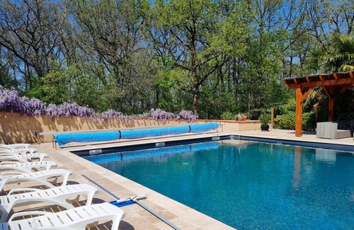 Maurens Apartment | Homerez - Big appartement for 10 ppl. with shared pool and garden at Maurens