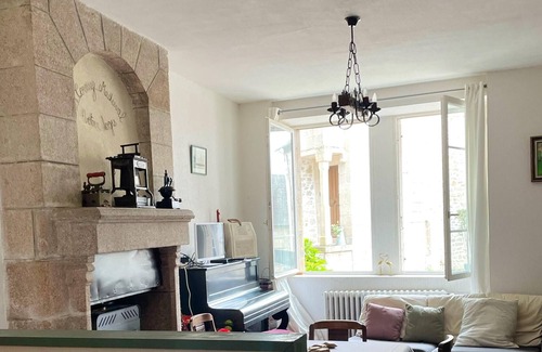 Correze House | Homerez - Big house for 10 ppl. with garden at Corrèze