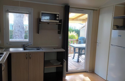 Banes House | Homerez - Bungalow in Argences-en-Aubrac with Pool