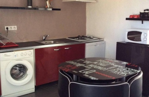 Isolaccio-di-Fiumorbo Apartment | Homerez - Charming apartment in Isolaccio-Di-Fiumorbo