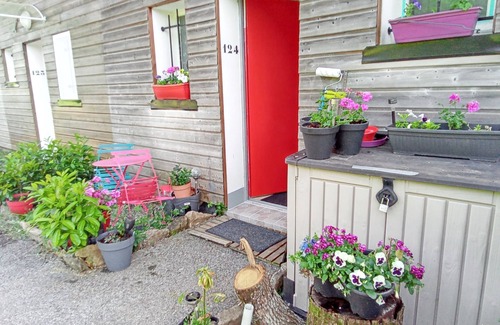 La Salvetat-sur-Agout Ski Chalet | Homerez - Chalet in La Salvetat-sur-Agout