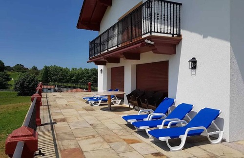 Baztan Apartment | Homerez - Charming Apartment in Sare with Mountain View