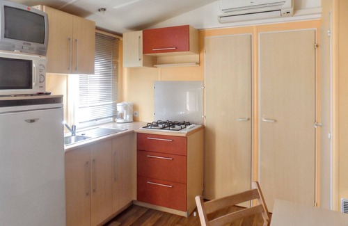 Burinhosa House | Homerez - Charming Bungalow in Pataias with Shared Pool