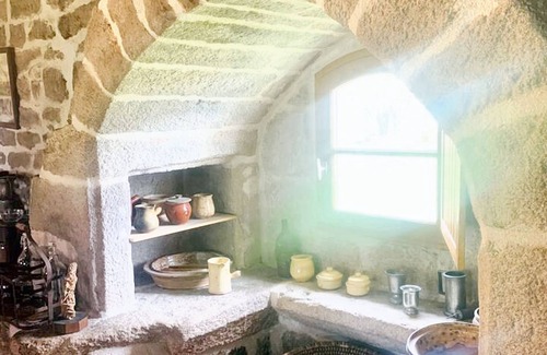 Chaumeil House | Homerez - Charming granite house in Chaumeil with private garden.