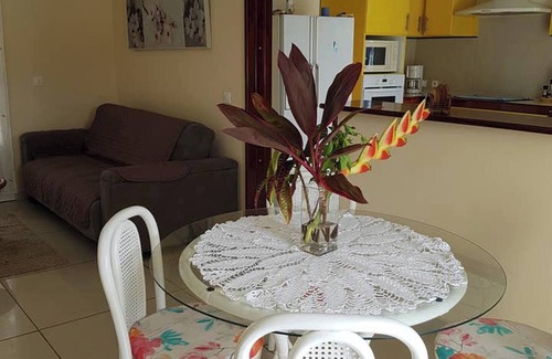 Petit-Bourg House | Homerez - Charming House with Garden in Petit-Bourg