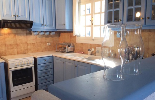 Evreti House | Homerez - Charming House Evreti, sea and mountain view