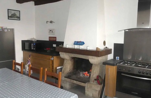 Sougeal House | Homerez - Charming House in Sougéal with Stunning Garden