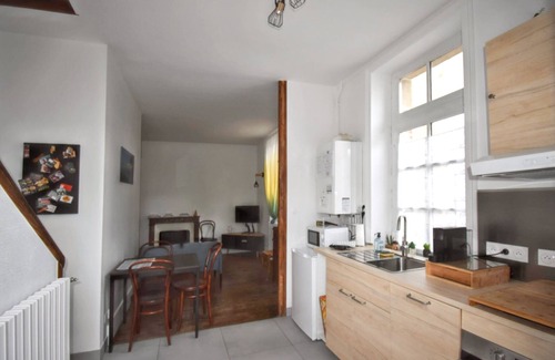 Souvigny House | Homerez - Comfortable House in Souvigny + Garden