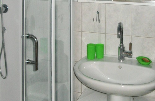 Salins-les-Bains Apartment | Homerez - Cosy apt. Salins-les-Bains