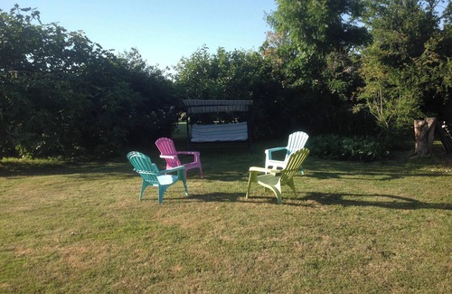 Blaignac Apartment | Homerez - Cosy Apartment in Blaignac with Shared Pool - 55 m²