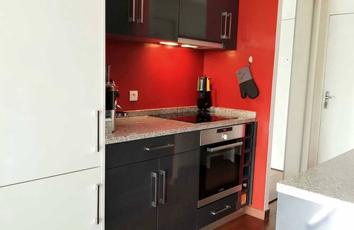 Poissy Apartment | Homerez - Cosy Apartment in Poissy