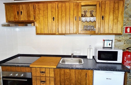 Redondo House | Homerez - Cozy House with Terrace in Redondo