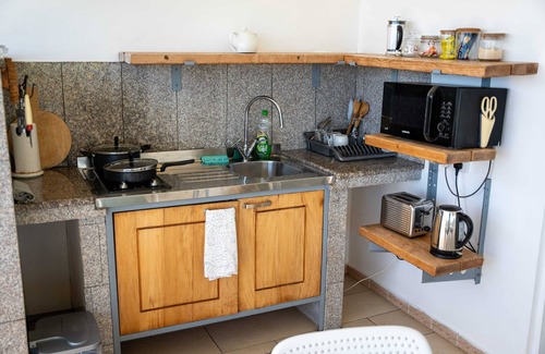 Zig Zag Ward Apartment | Homerez - Elegant apartment in Les Mamelles