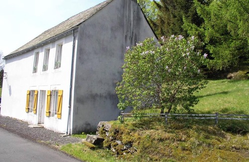 Saint-Genes-Champespe House | Homerez - House in Saint-Gènes-Champespe