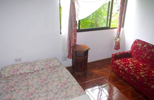 Mahe Island House | Homerez - House 10 km away from the beach for 8 ppl. with terrace at Victoria