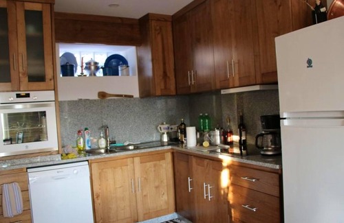 Braganca House | Homerez - House 17 km away from the beach for 4 ppl. with garden at Faílde