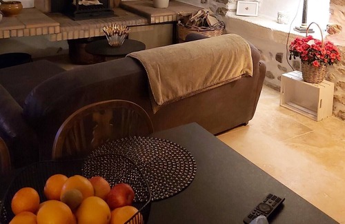 Lanarce House | Homerez - House 800 m away from the beach for 6 ppl. with sauna and jacuzzi