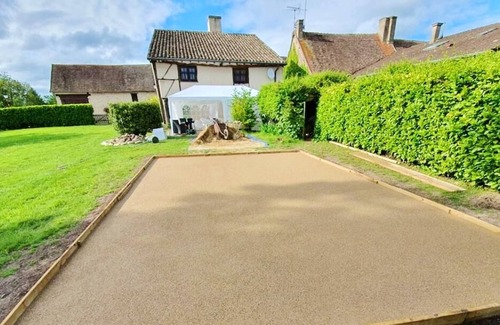 Gigny-sur-Saone House | Homerez - House for 15 ppl. with swimming-pool and garden at Gigny-sur-Saône
